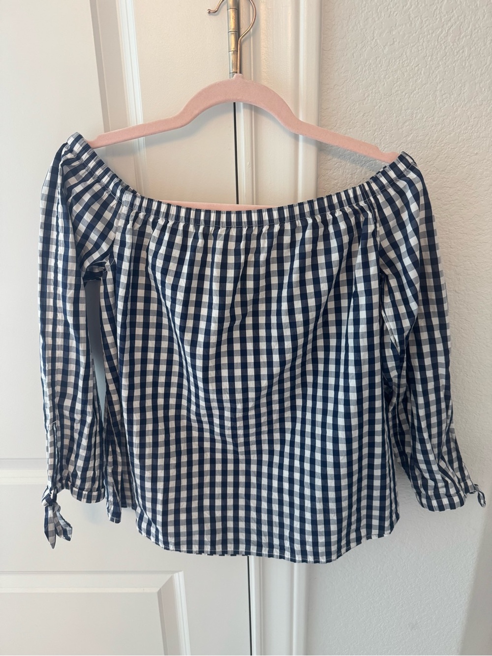 Vineyard Vines Off-Shoulder Navy and White Gingham Top